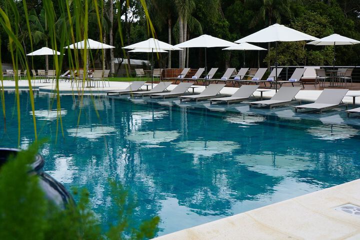 Pool 64 of 149