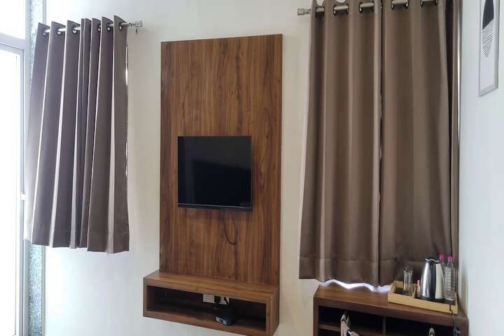 Room 18 of 75