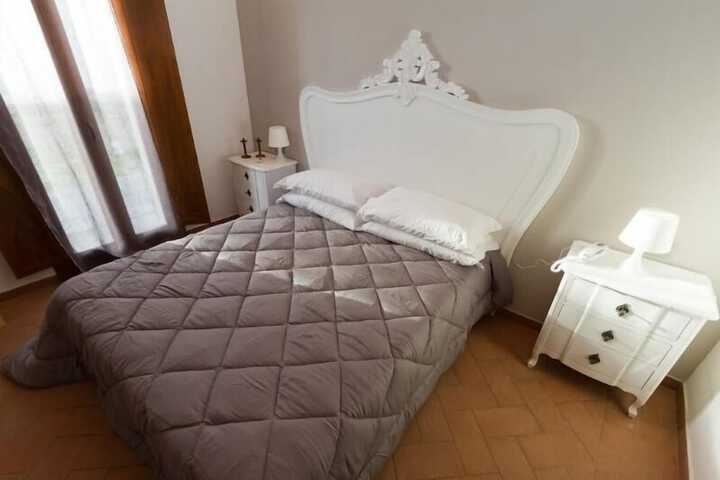 Room 8 of 44