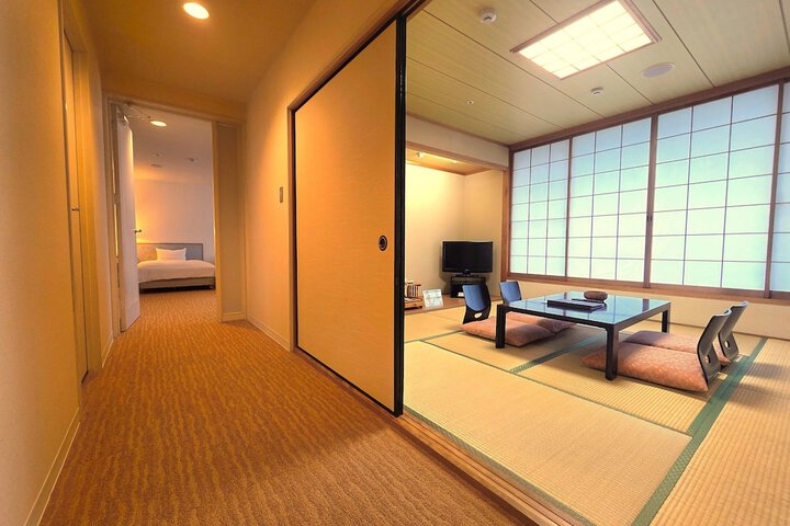Room 17 of 53