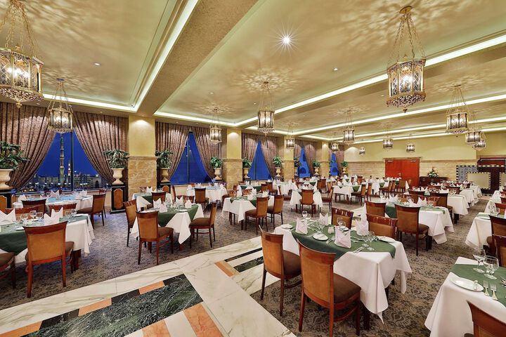 Dining 107 of 139