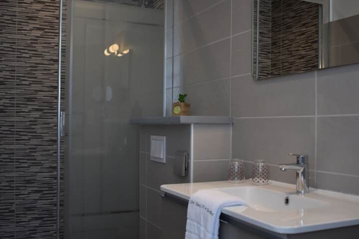 Bathroom Vanities