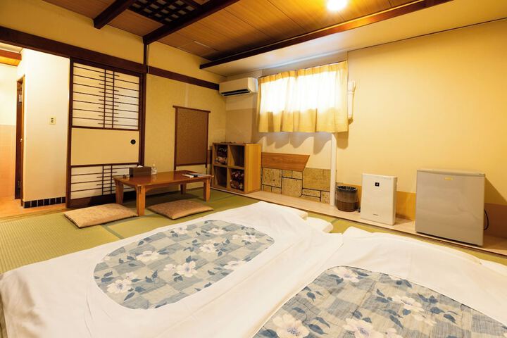 Room 15 of 54