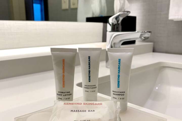 Bathroom amenities