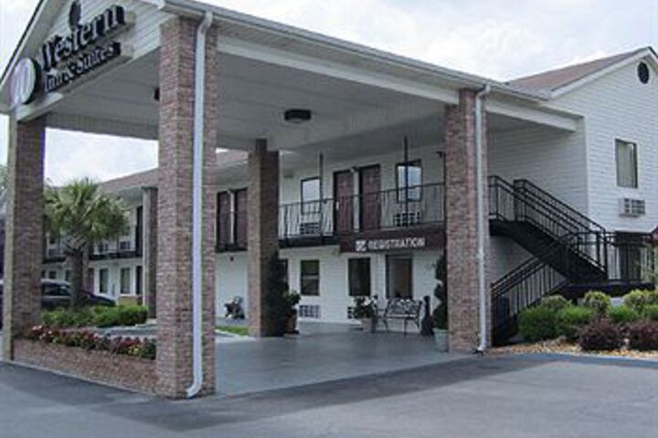 Hotel 3 of 16