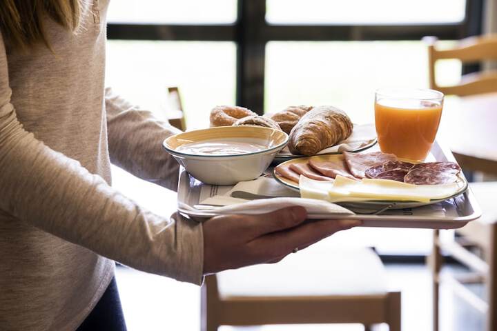 Breakfast/Coffee Service 16 of 29