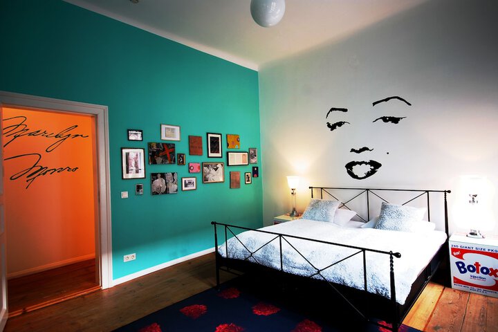 Room 34 of 54