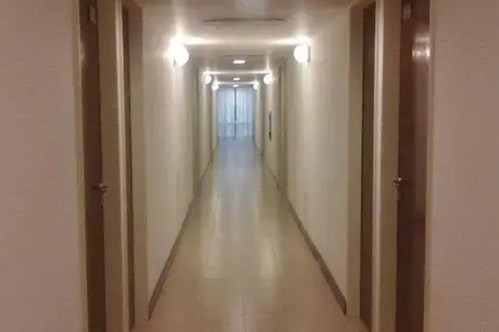 Room 14 of 26