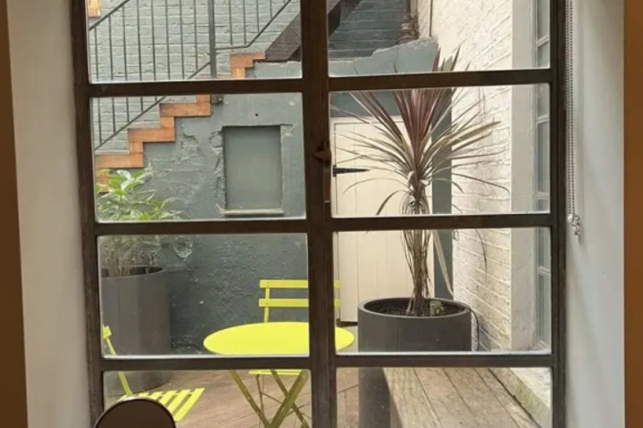 Terrace/Patio 6 of 24