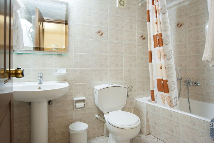 Bath Interior