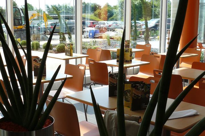 Dining Photos