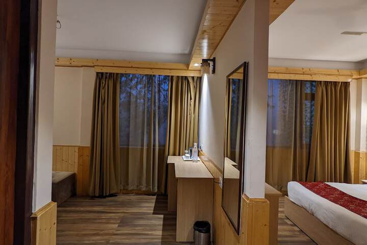 Room 7 of 36