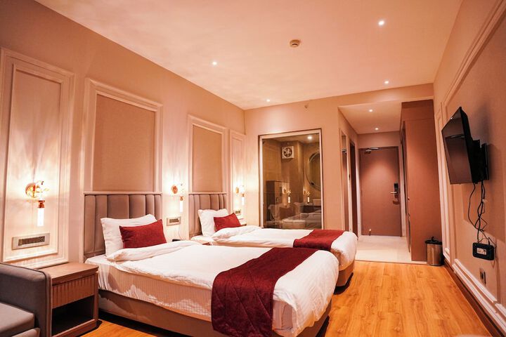 Room 18 of 55