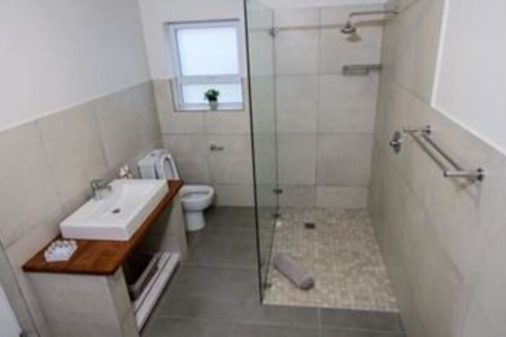 Room 2 of 23