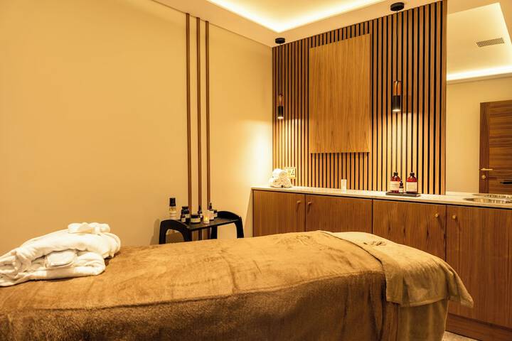 Spa 46 of 61