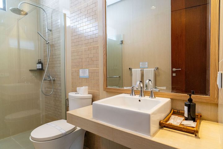Bath Interior