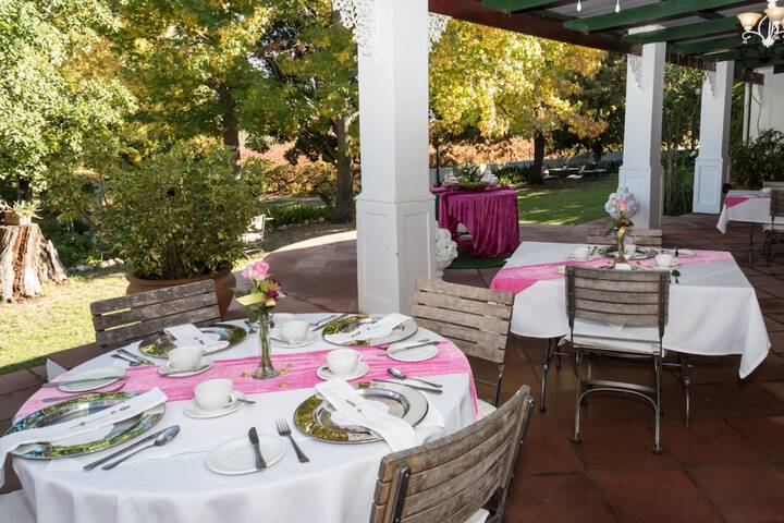 Dining 68 of 81