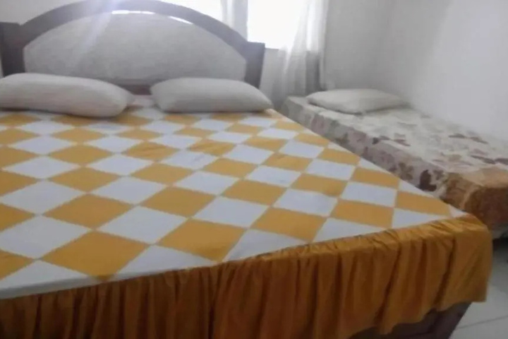 Linda casa com piscina na praia de Jauá