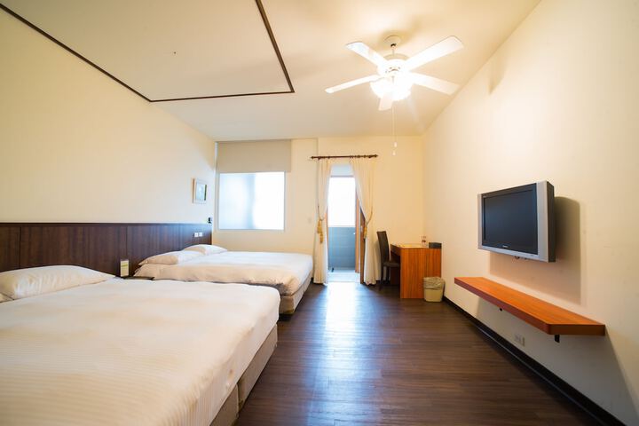 Room 36 of 108