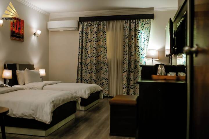 Room 73 of 139
