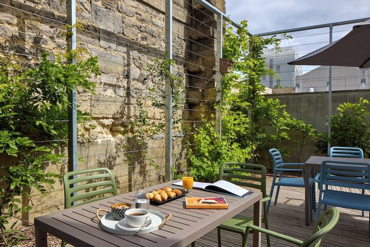 Terrace/Patio 29 of 32