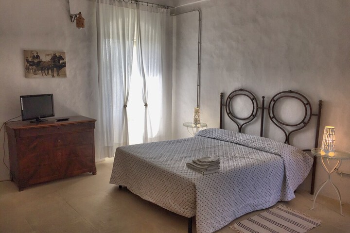 Room 5 of 58