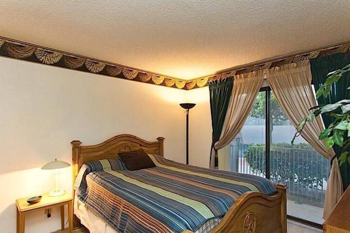 Room 2 of 19