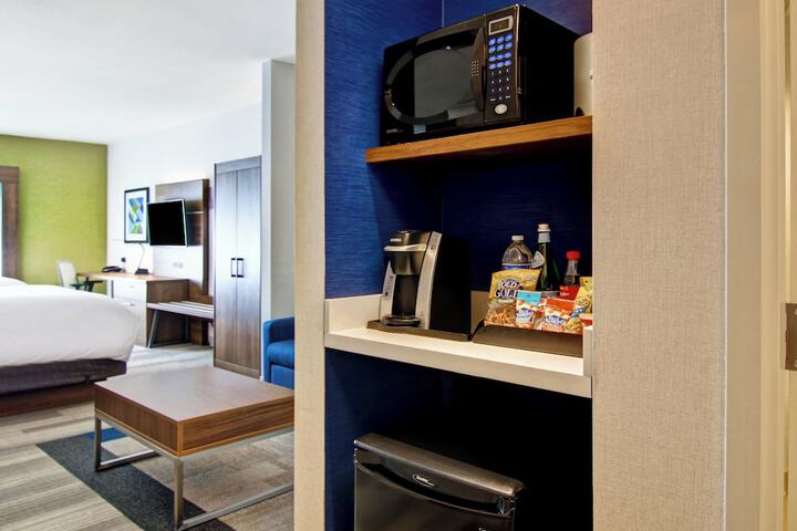 Room 21 of 63