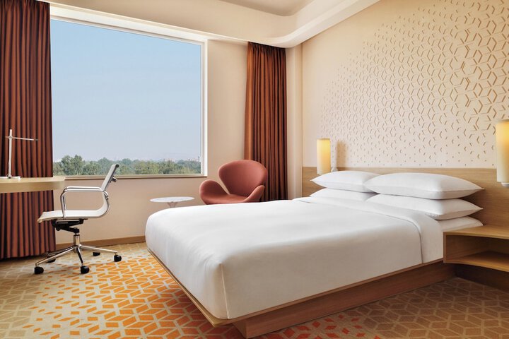 Exterior of Fairfield by Marriott Chennai Mahindra World City