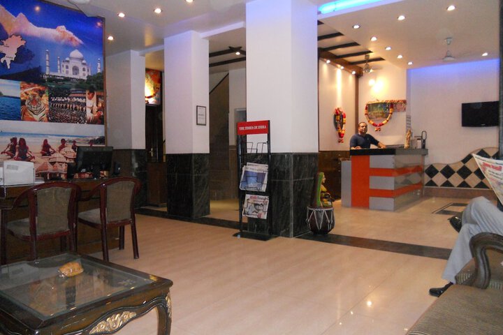 Hotel Lobby