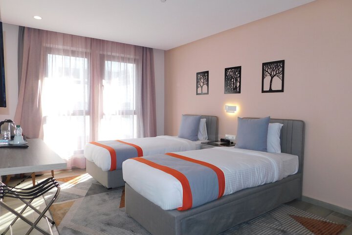 Room 10 of 53