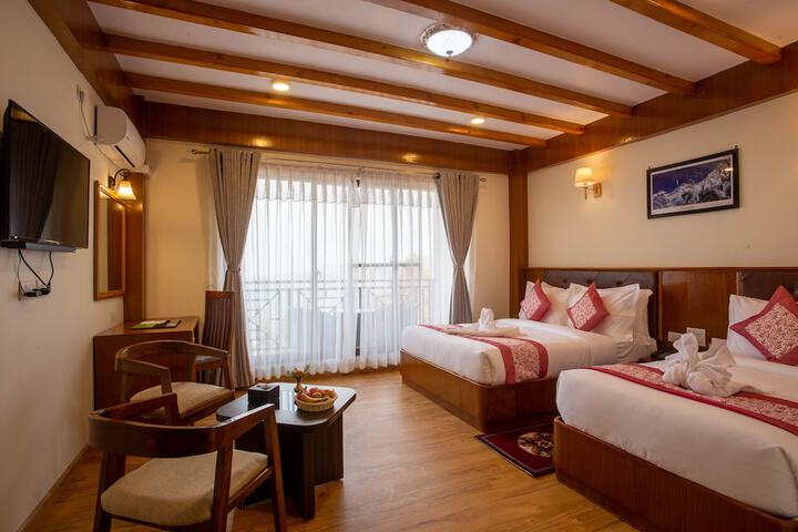 Room 6 of 20