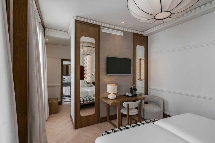 Room 25 of 71