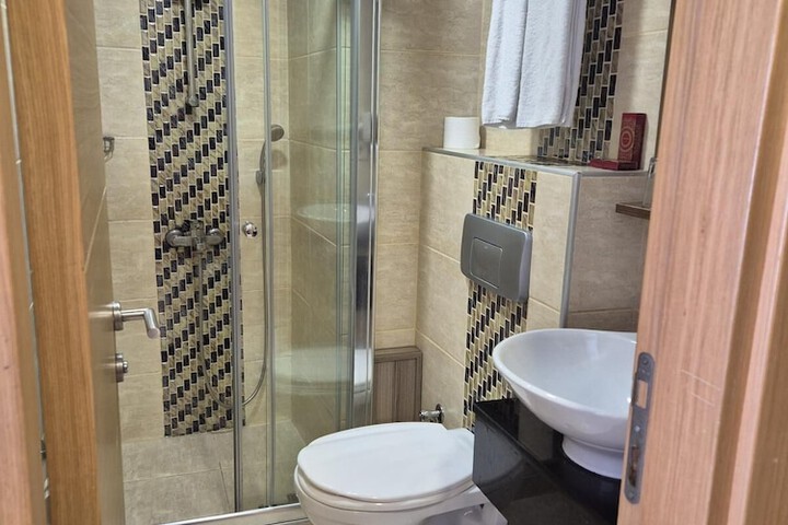 Clean Restrooms