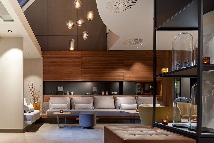 Lobby Entry