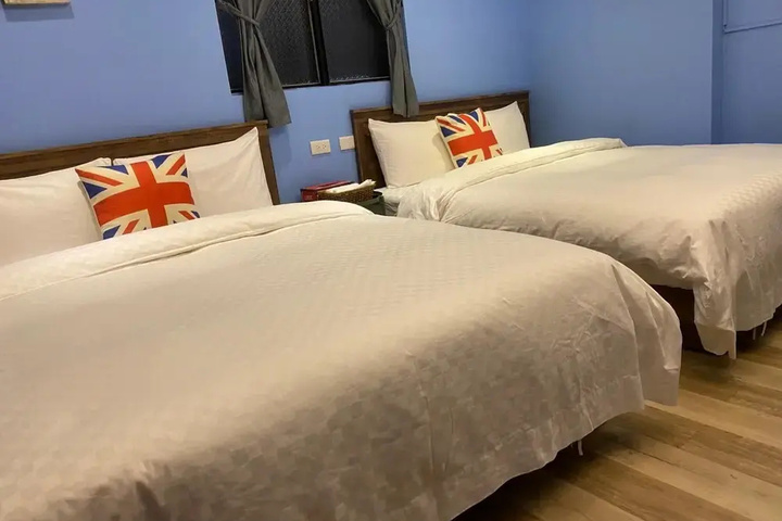 Room 2 of 14