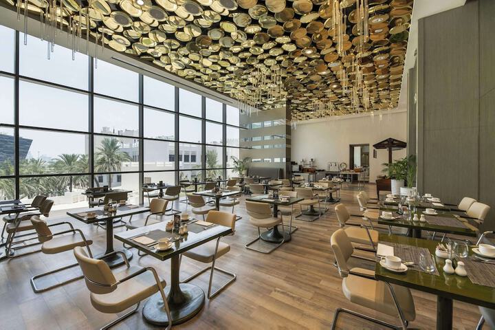 Dining 52 of 70