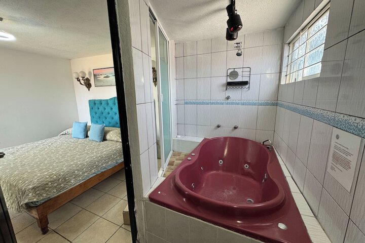 Room 35 of 49