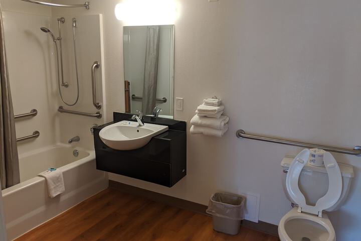 Room 19 of 24
