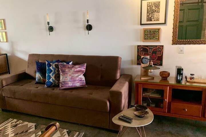 Room 12 of 35