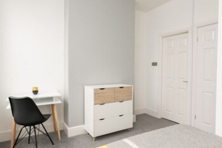 Room 64 of 167