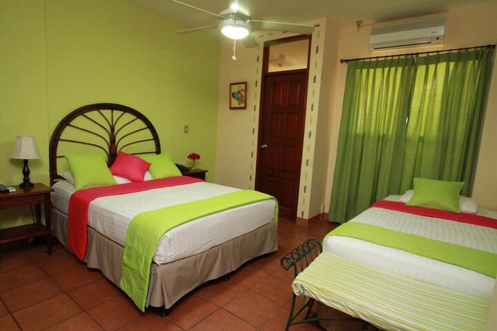 Room 18 of 41