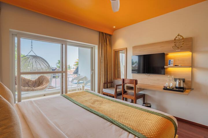 Room 10 of 34