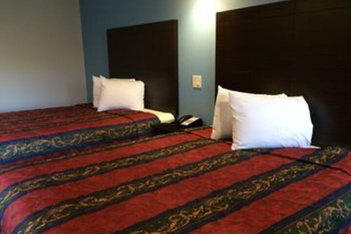Room 39 of 65