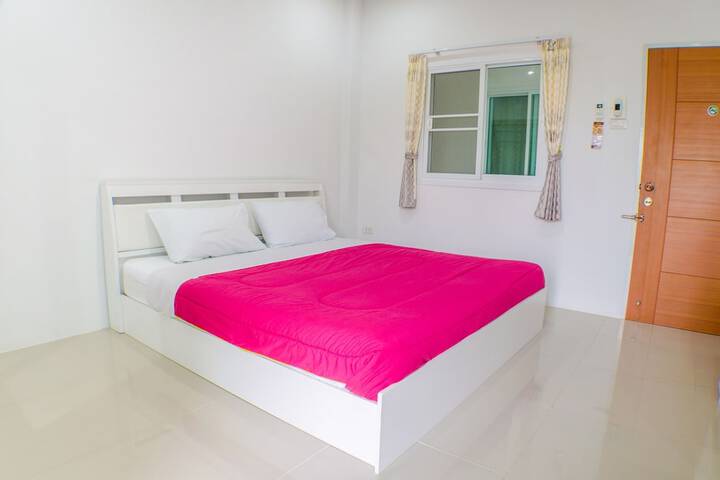 Room 7 of 20