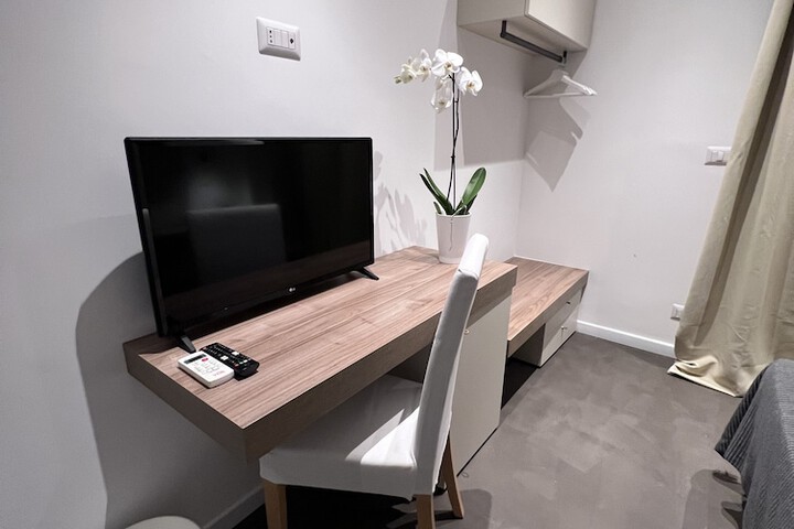 Room 30 of 78