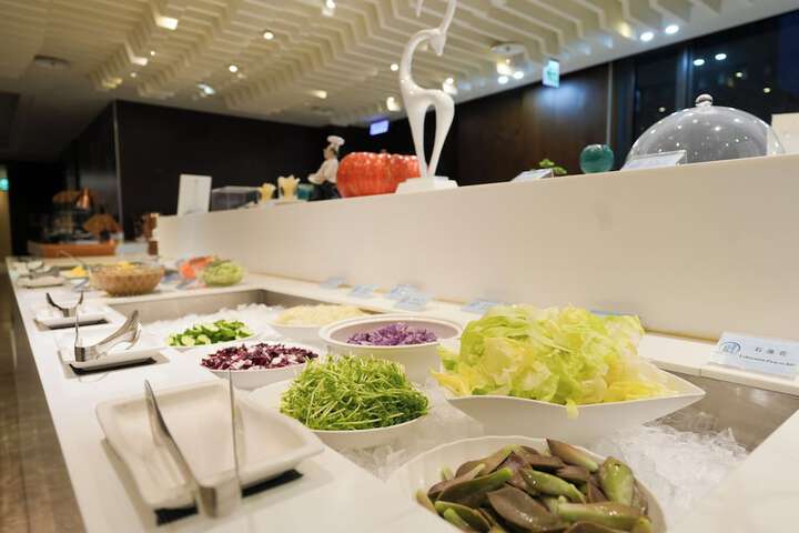 Dining Photos