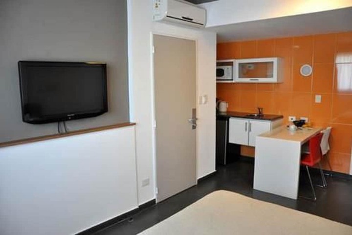 Room 9 of 62