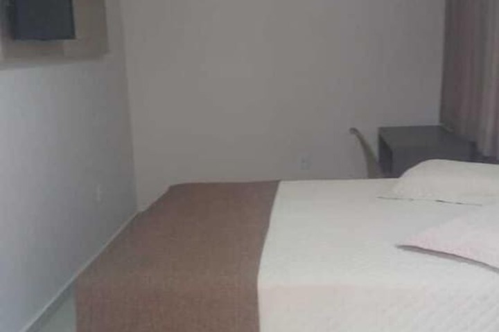 Room 11 of 43
