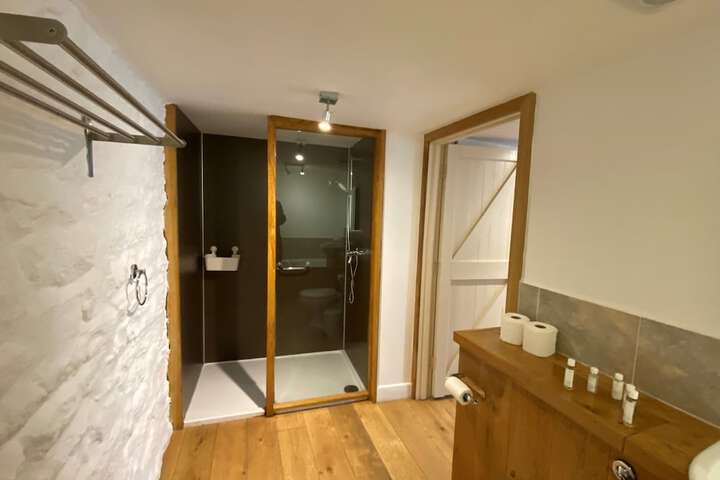 Room 52 of 82